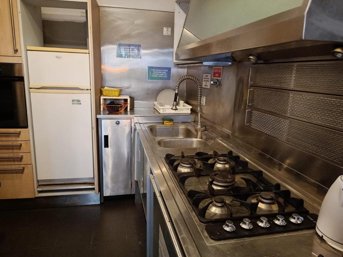 2 Bedroom Apartment - Bairro Alto Residence Lisbon Luaran gambar