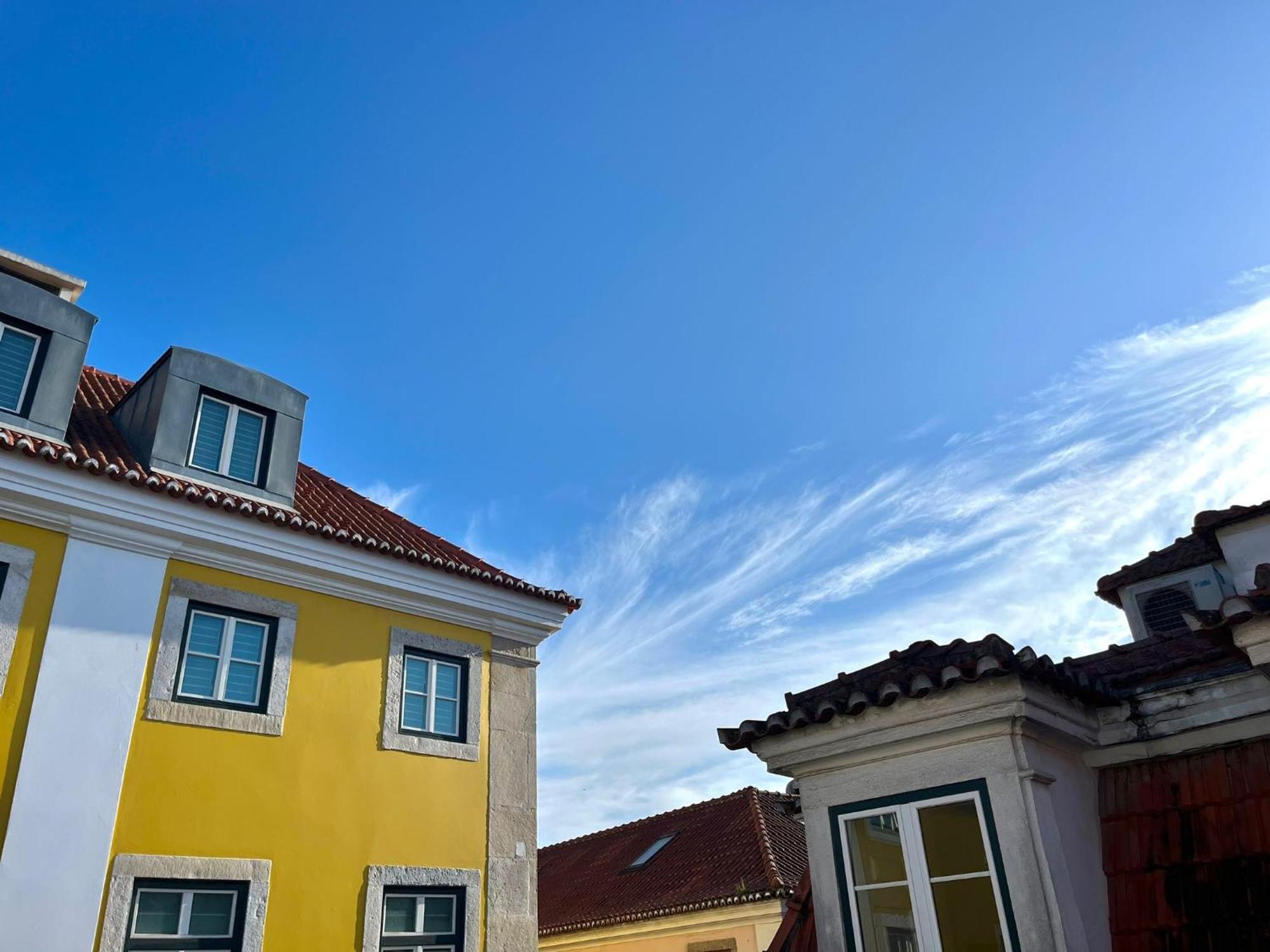 2 Bedroom Apartment - Bairro Alto Residence Lisbon Luaran gambar