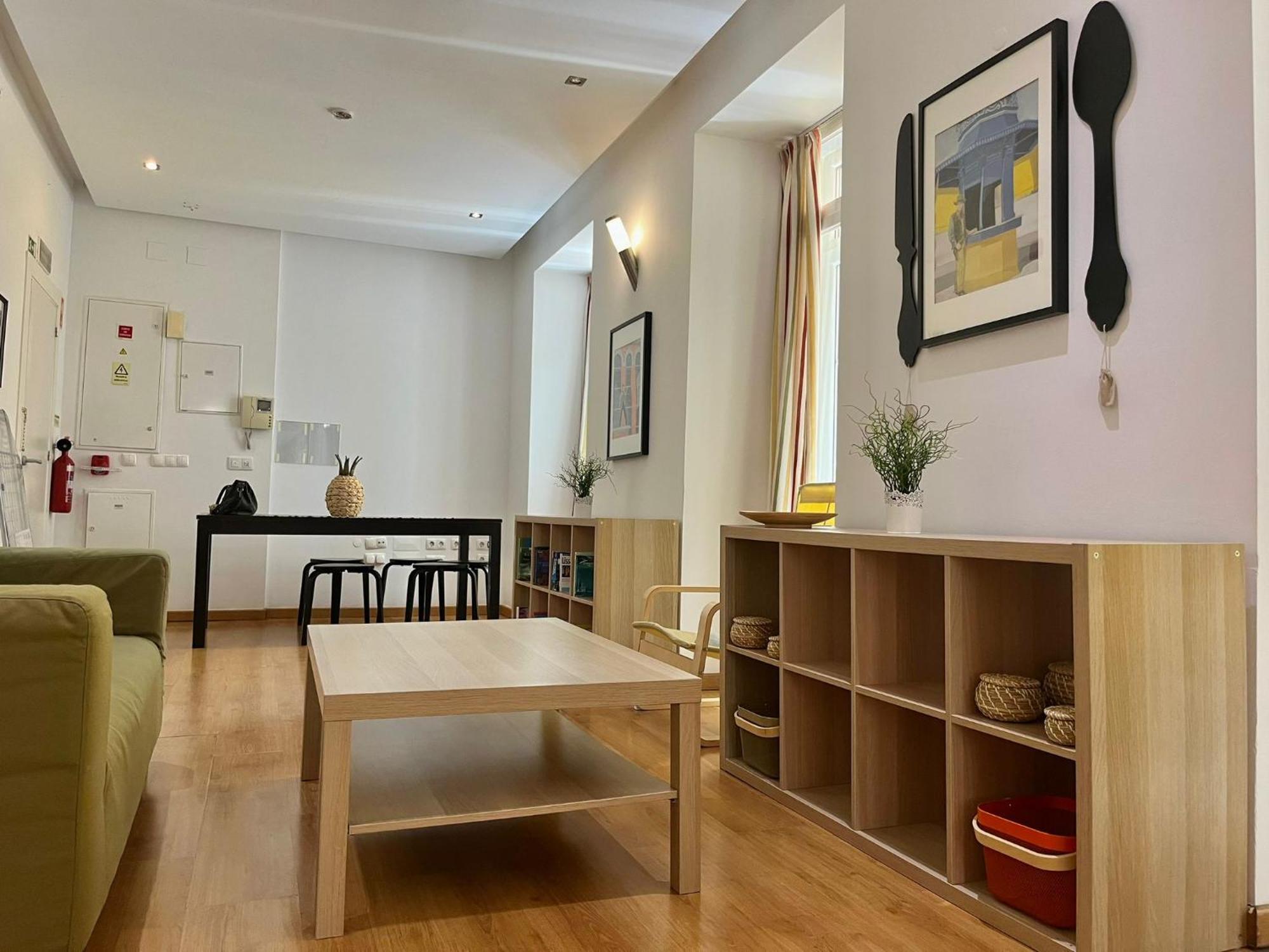 2 Bedroom Apartment - Bairro Alto Residence Lisbon Luaran gambar