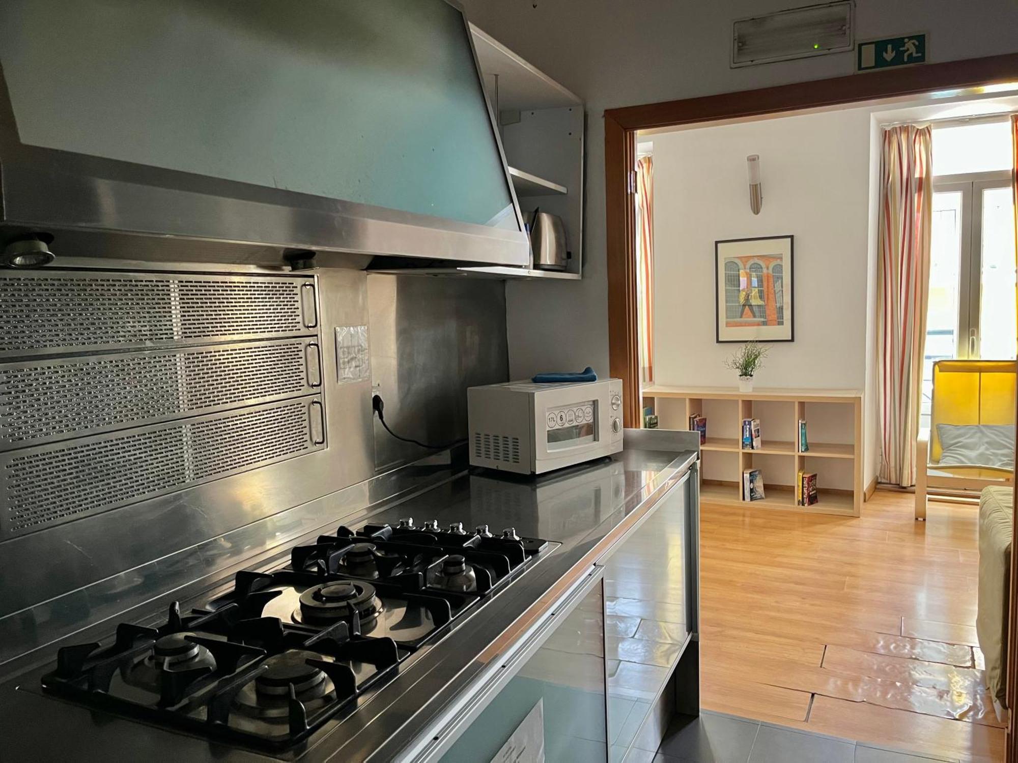 2 Bedroom Apartment - Bairro Alto Residence Lisbon Luaran gambar