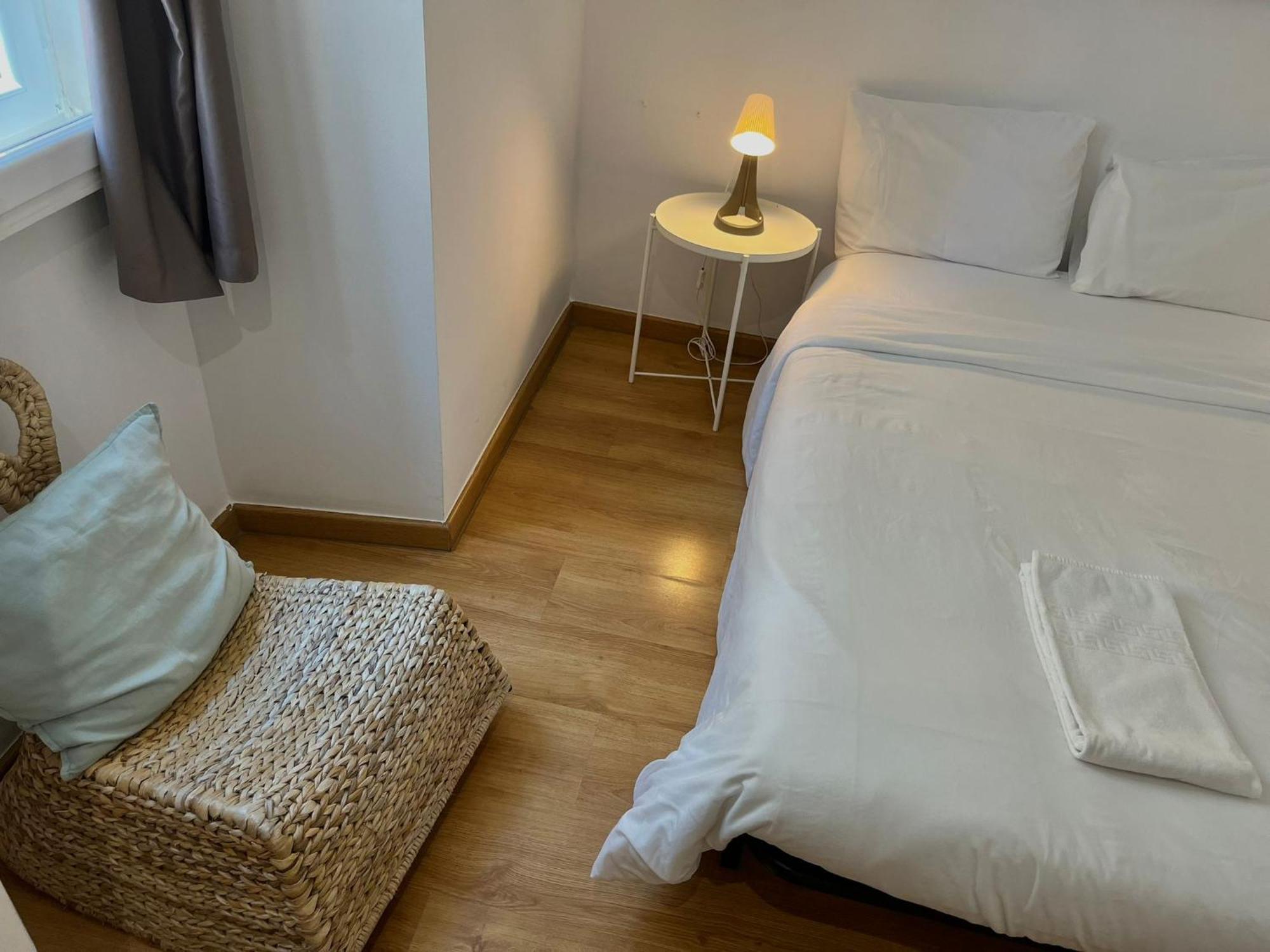 2 Bedroom Apartment - Bairro Alto Residence Lisbon Luaran gambar